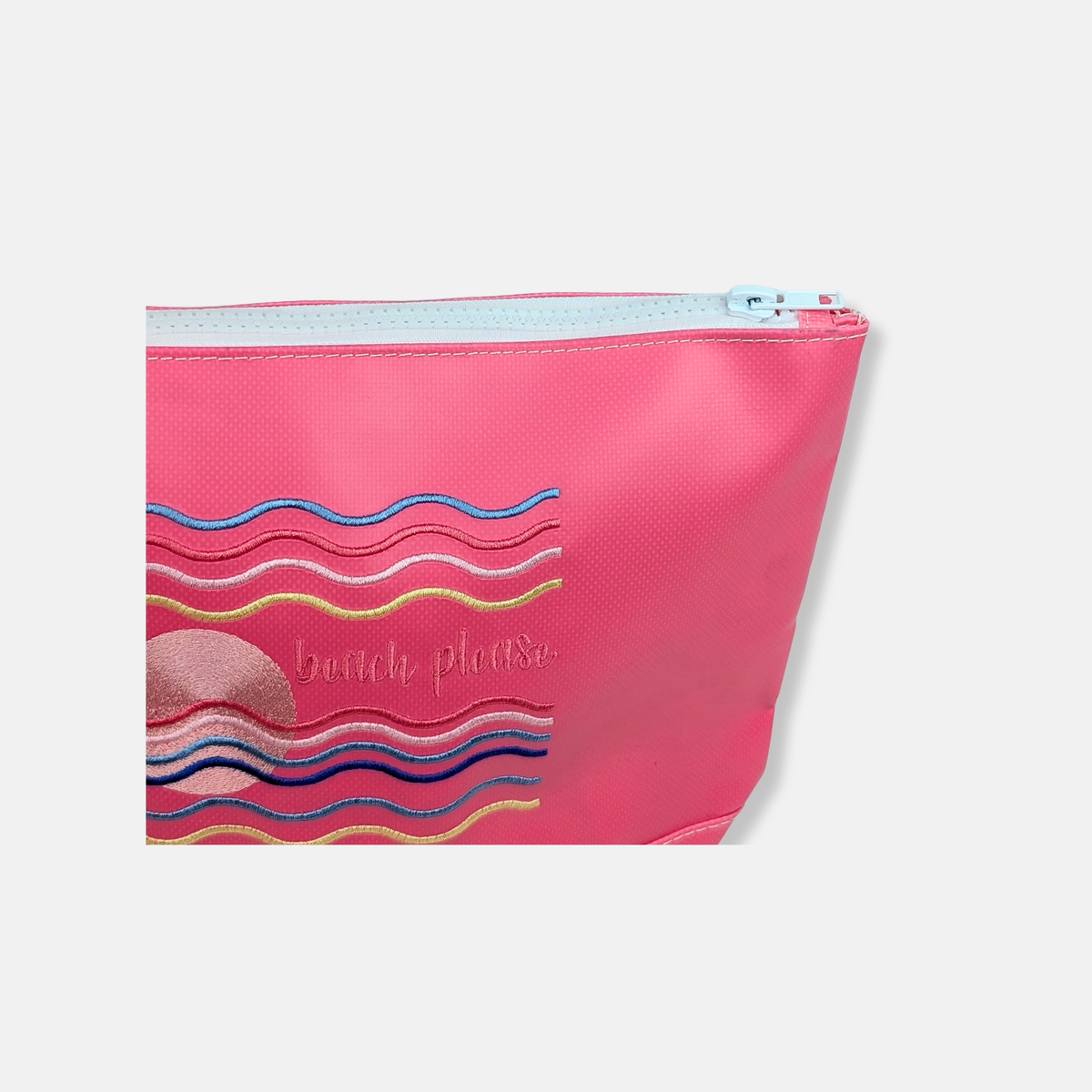 beach please Splash Pouch